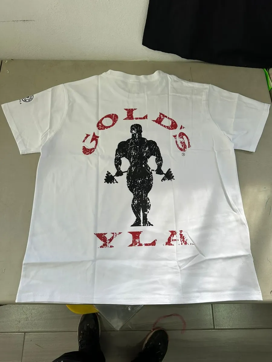 PLAYERA YOUNGLA GOLDS GYM FURY - Imagen 2